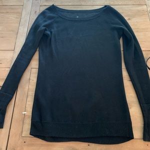 Black lululemon sweater